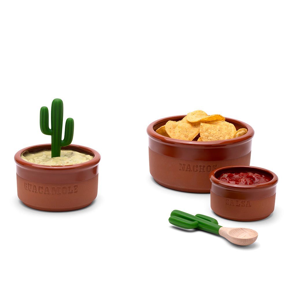 Bowlero terracotta dipping bowl set for guacamole and salsa by Monkey Business