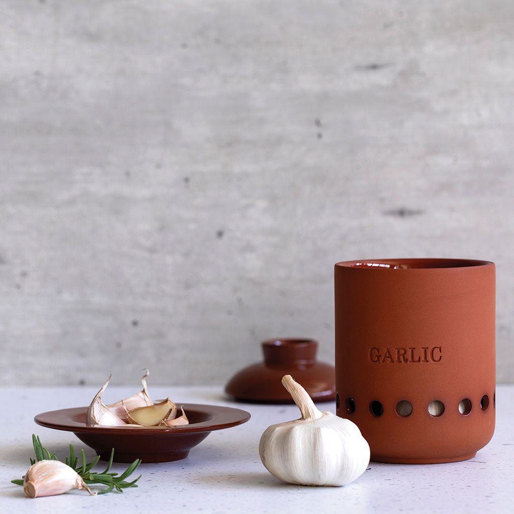 Terracotta garlic keeper - Hostess Gift