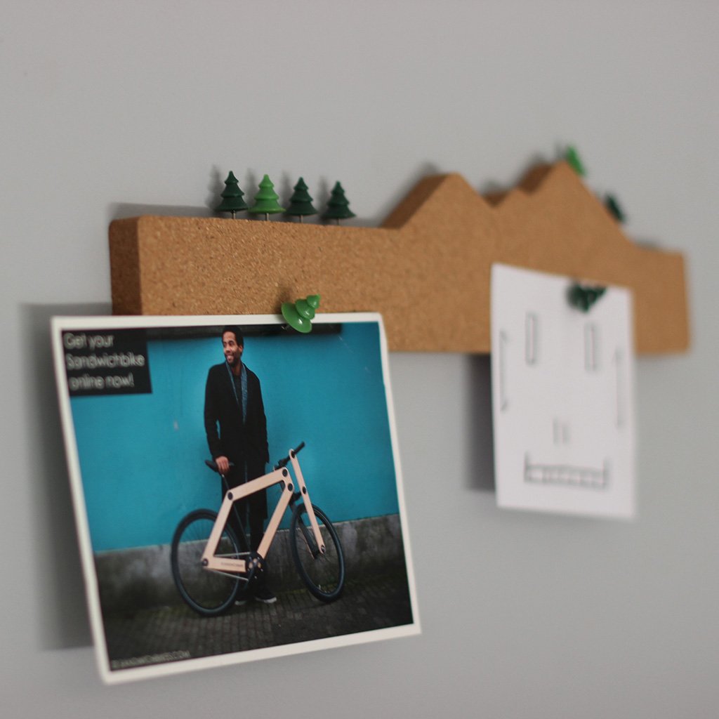 Memo Mountain Memo Mountain Mini cork note board with tree-shaped pins