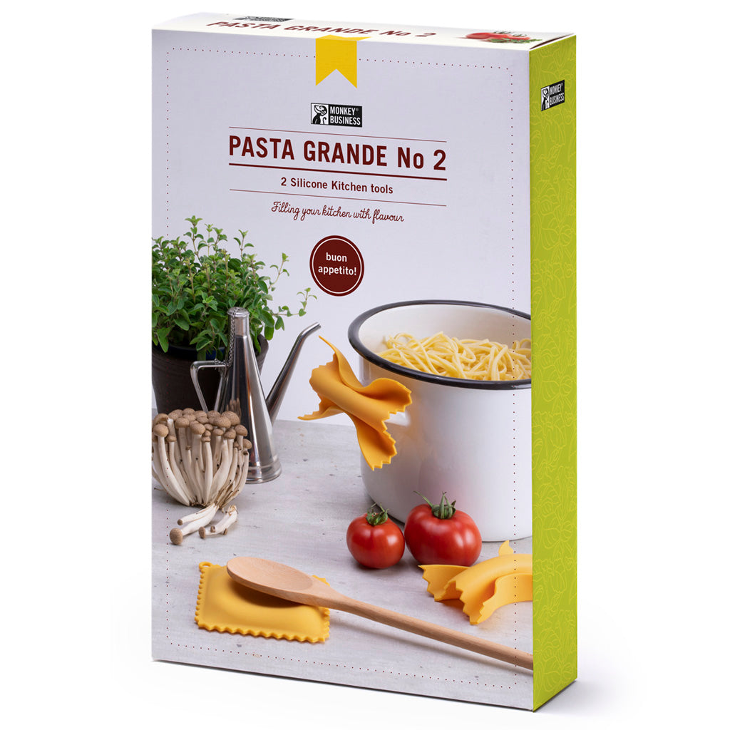 Pasta Grande No.2 kitchen gift set – pasta-themed tools

